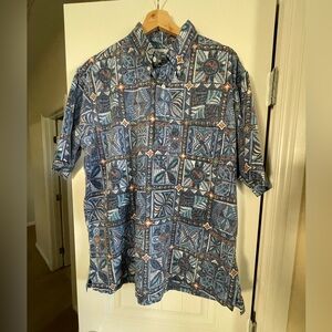 Vintage Reyn Spooner Aloha Shirt Size XL with one pocket on right side